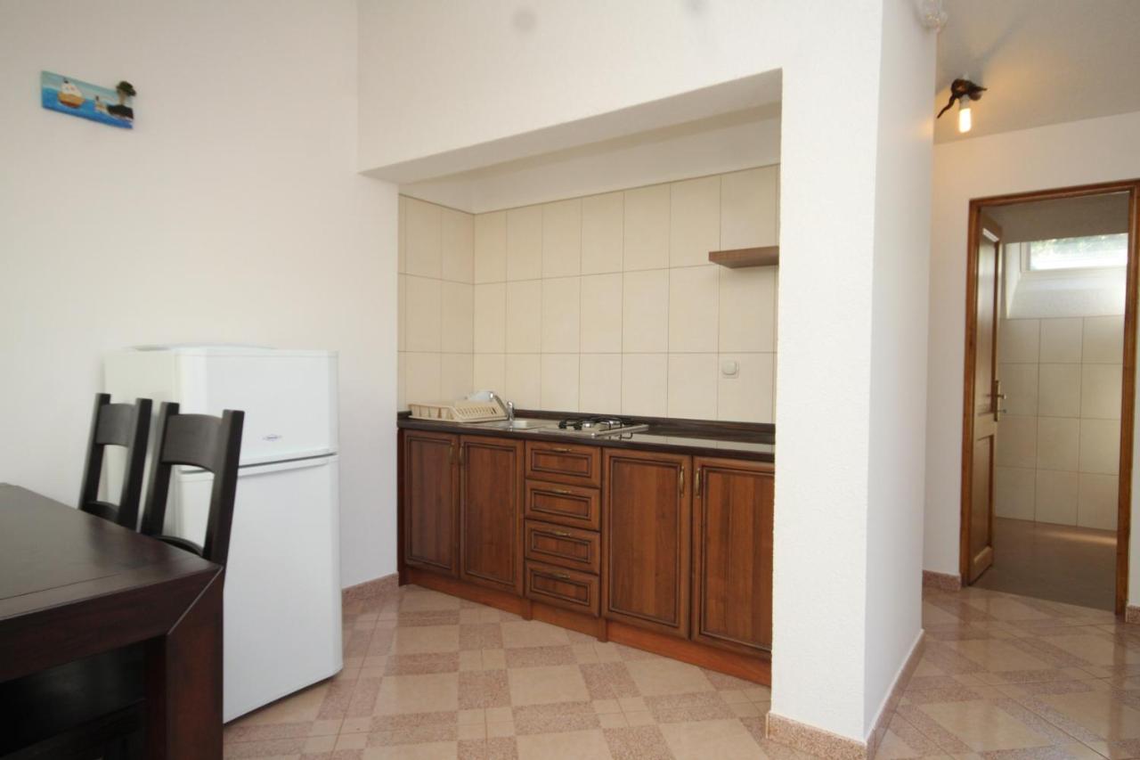 Apartment Karkavac - Scedro 8801a *
